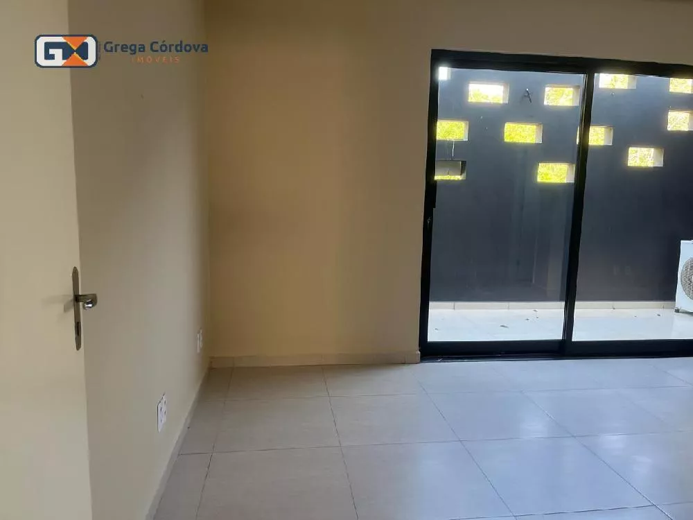 Sala comercial com varanda 
