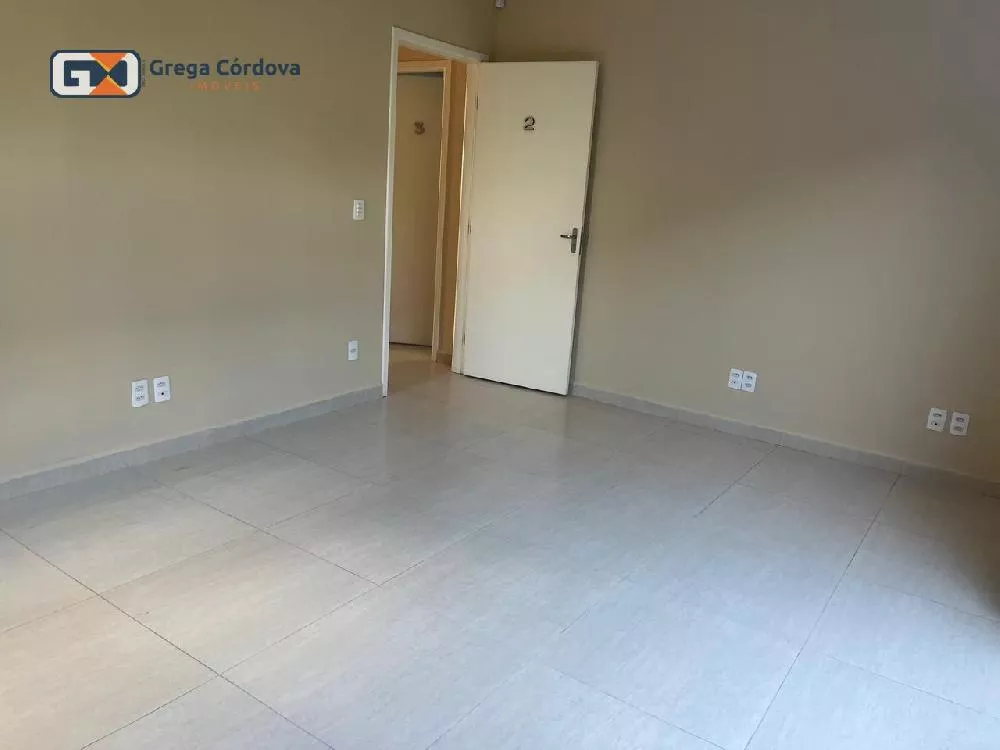 Sala comercial com varanda 