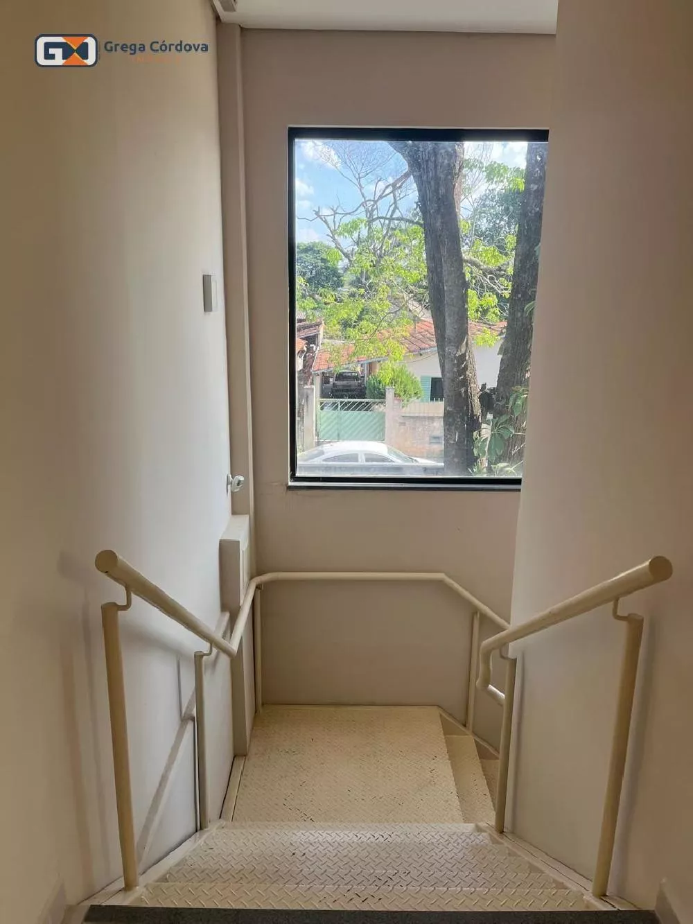 SALA COMERCIAL PARA LOCAÇÃO PROXIMO AO CENTRO