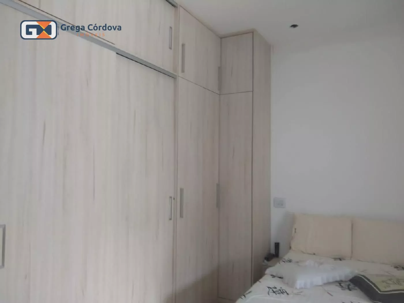 Grande characa com terreno de 5.338,12 metros, com area de lazer