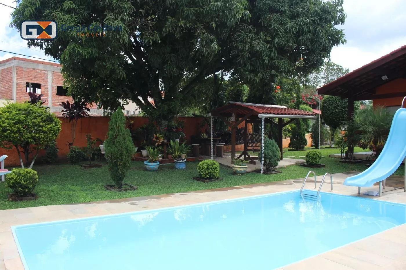 Linda chácara no jundiacanga 500 metros de terreno com piscina e área gourmet
