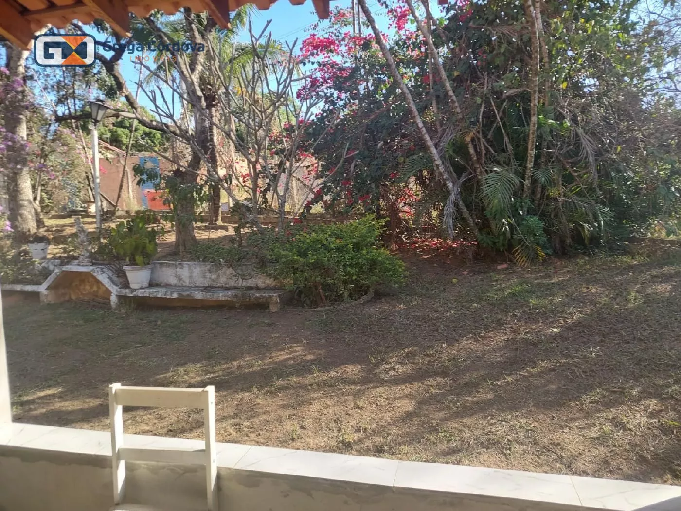 chacara com casa de 2 andares jundicanga