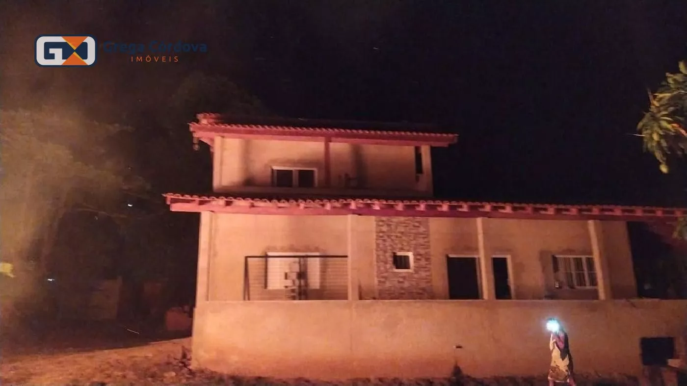 chacara com casa de 2 andares jundicanga