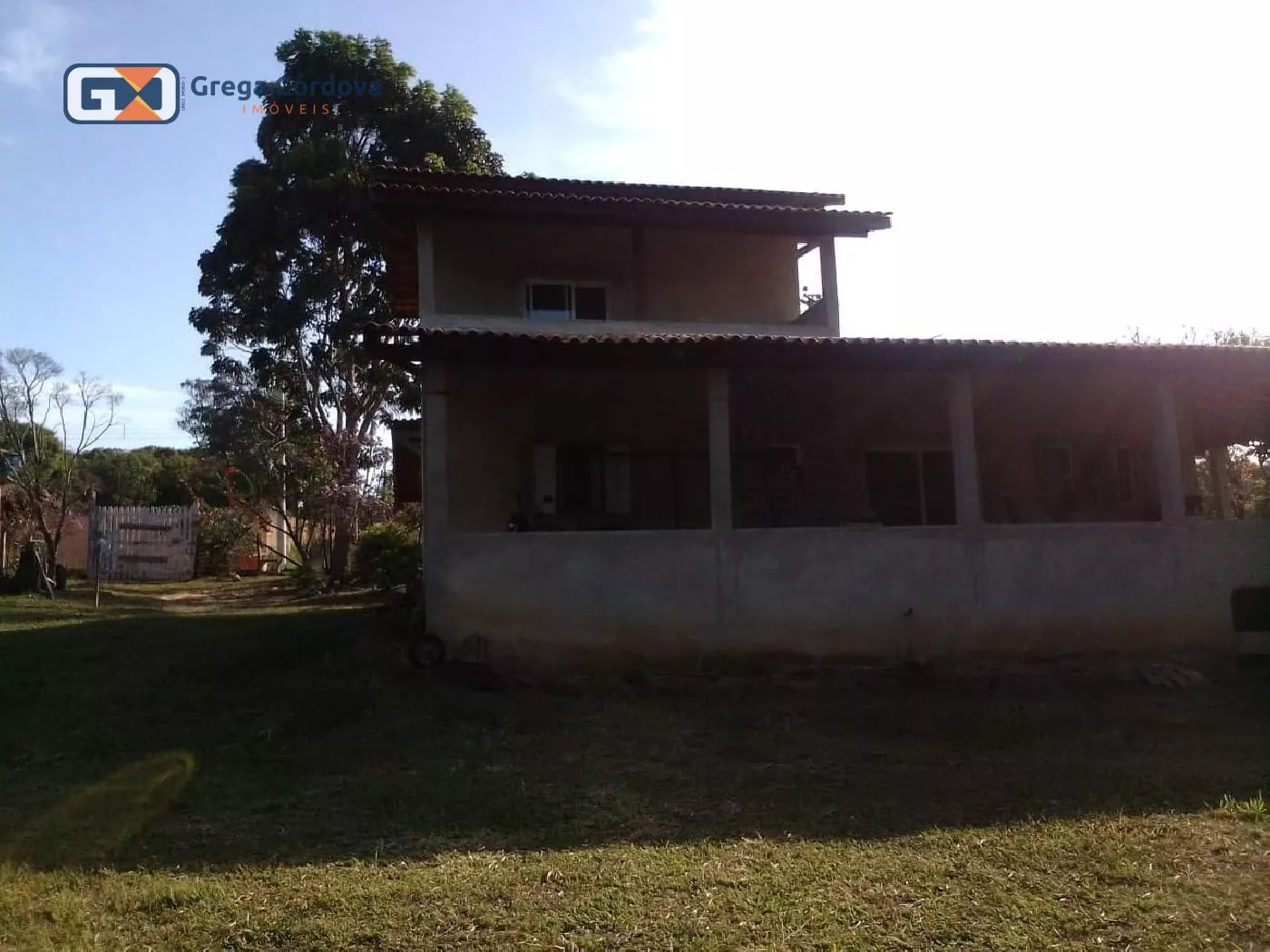 chacara com casa de 2 andares jundicanga