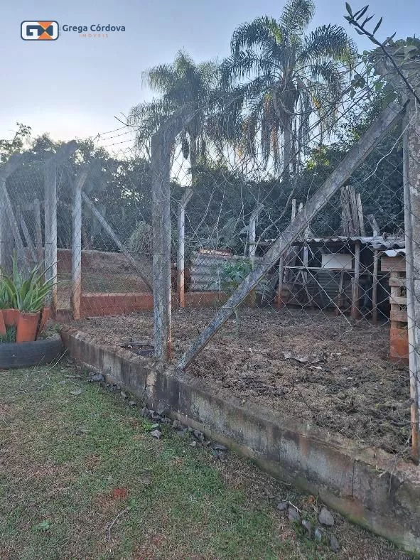 Propriedade com duas residencias bairro Colegio