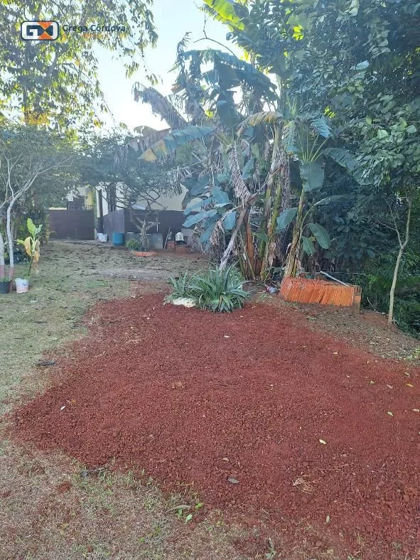 Propriedade com duas residencias bairro Colegio