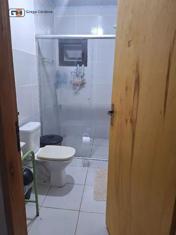 Propriedade com duas residencias bairro Colegio