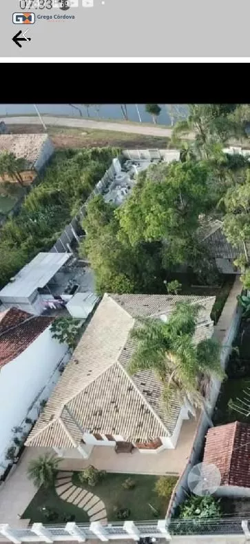Linda chacara alto padão com lago no centro de Araçoiaba