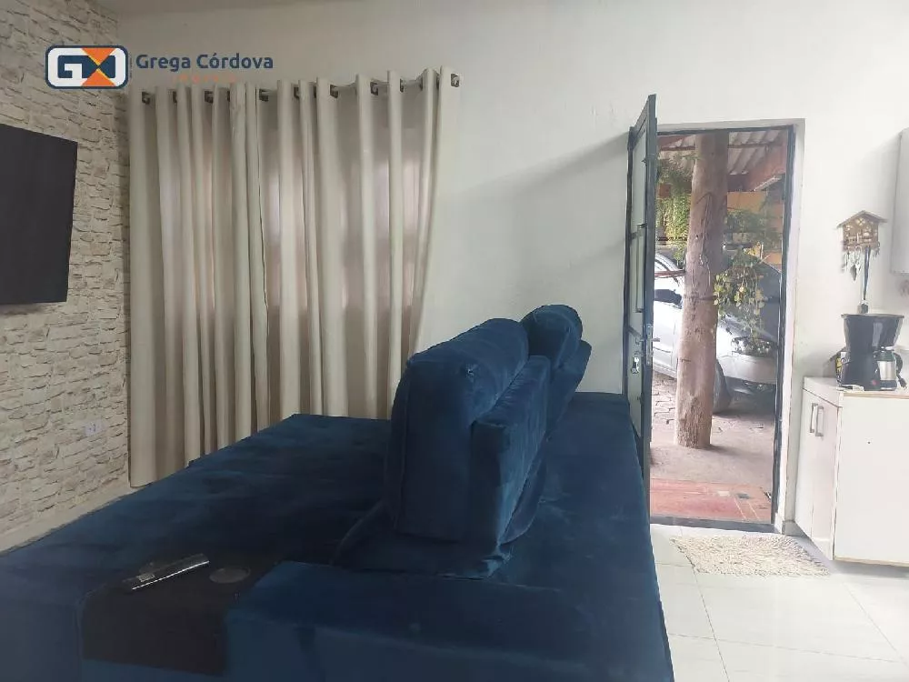casa com sacada Jd. Salete