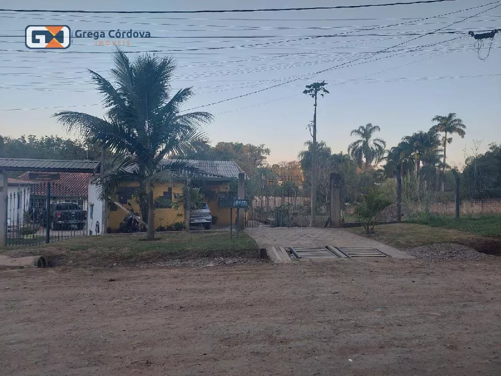 casa com sacada Jd. Salete